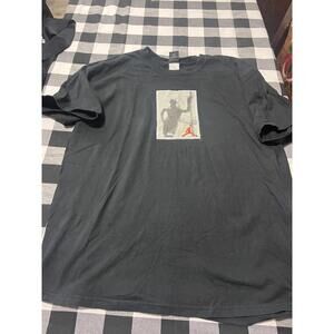 Mens Air Michael Jordan Shirt Size Xl Pic Of Him Standing Behind Fence